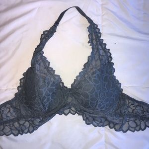 Adjustable lacy bralette